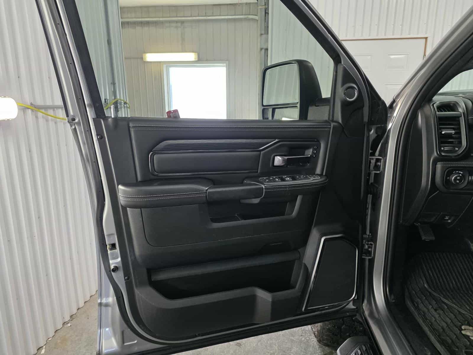 2024 RAM 2500 Rebel - Image 7