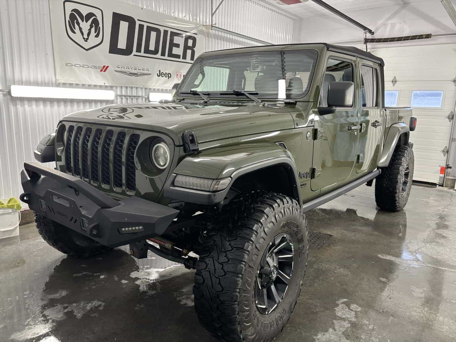 Image 1 Jeep Gladiator Willy's 2022