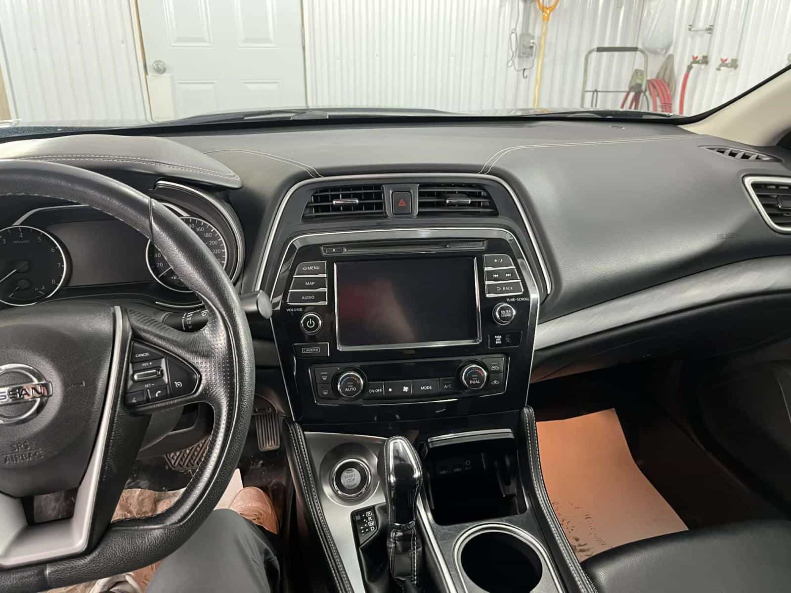 2017 Nissan Maxima Platinum - Image 7