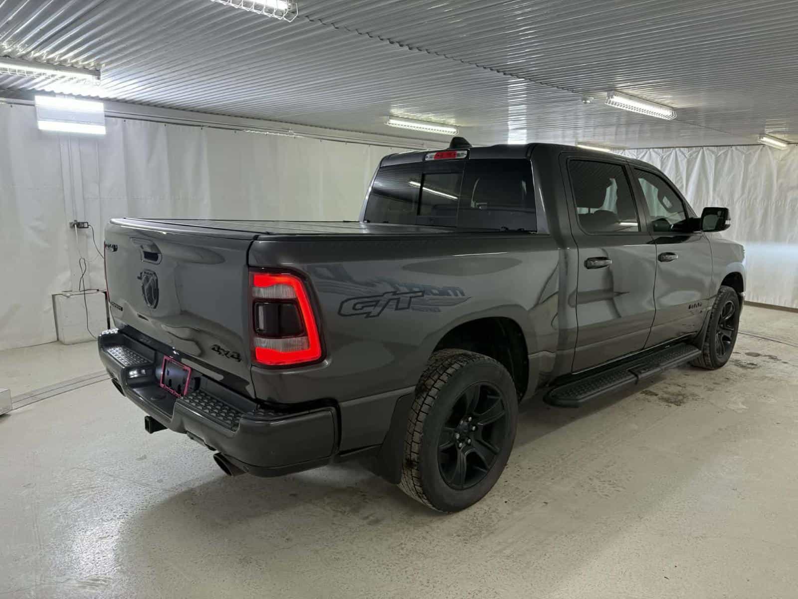 2022 RAM 1500 Sport Sport - Image 5