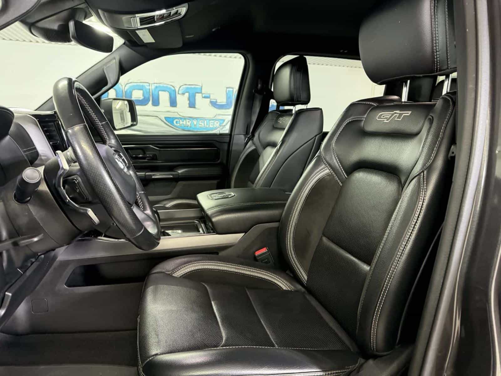 2022 RAM 1500 Sport - Image 10