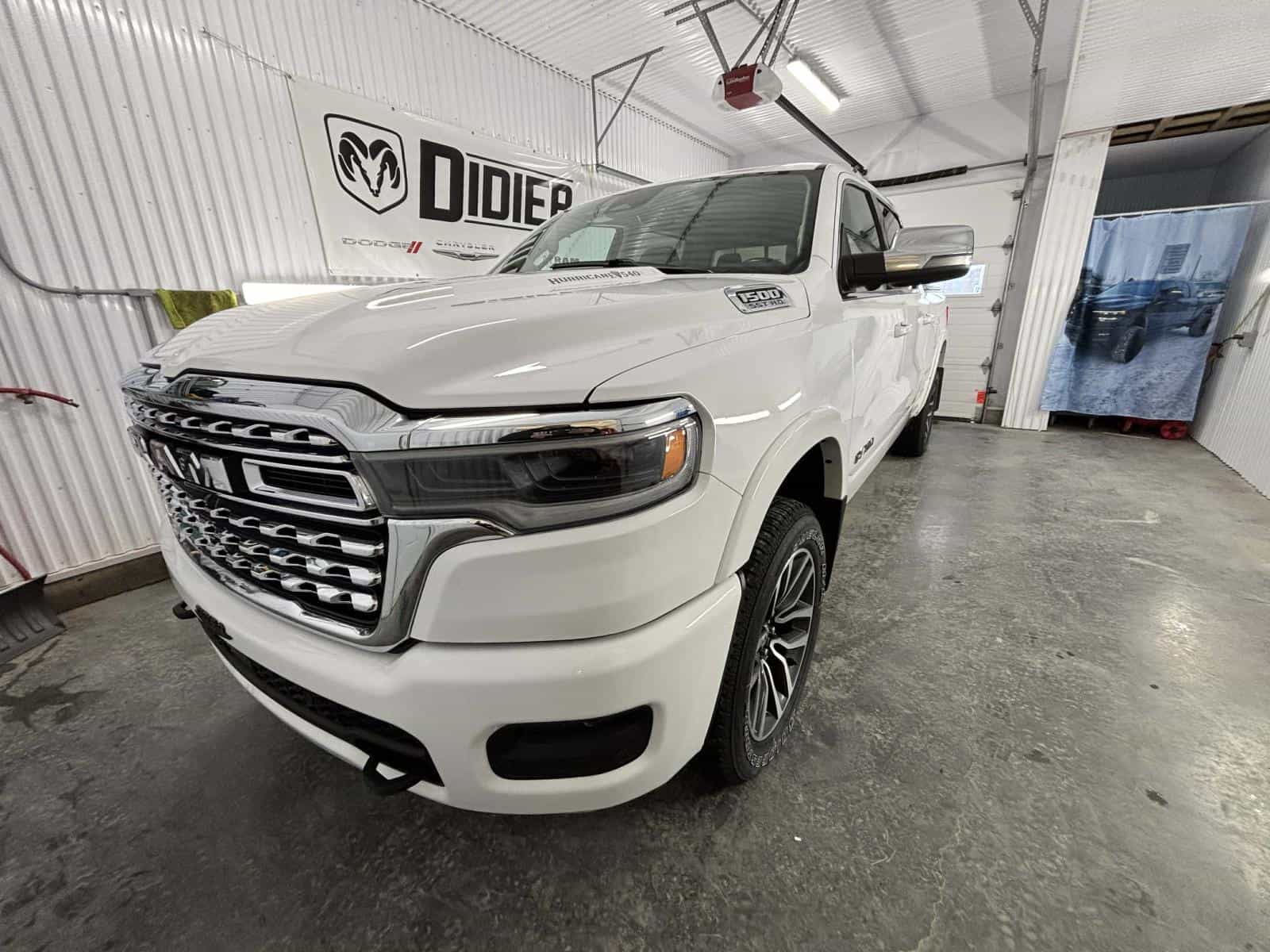 2025 RAM 1500 Limited Longhorn - Image 1