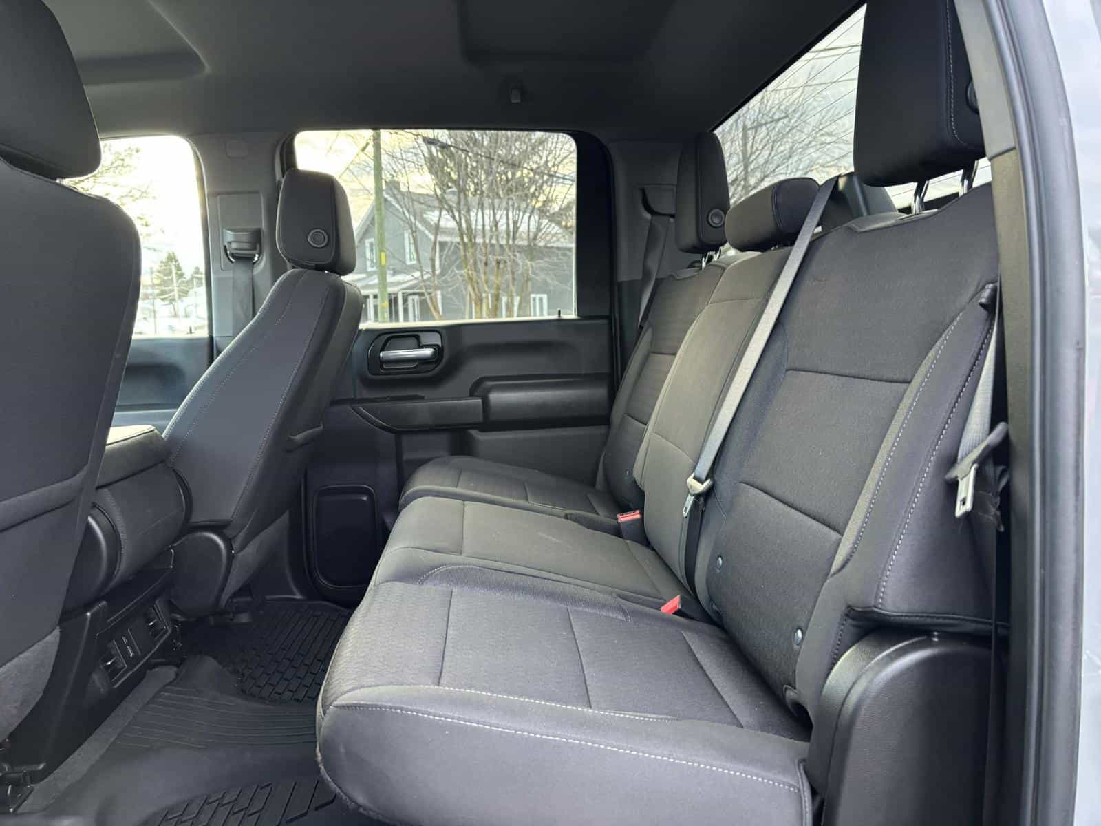 2024 Chevrolet Silverado 2500 Custom - Image 10