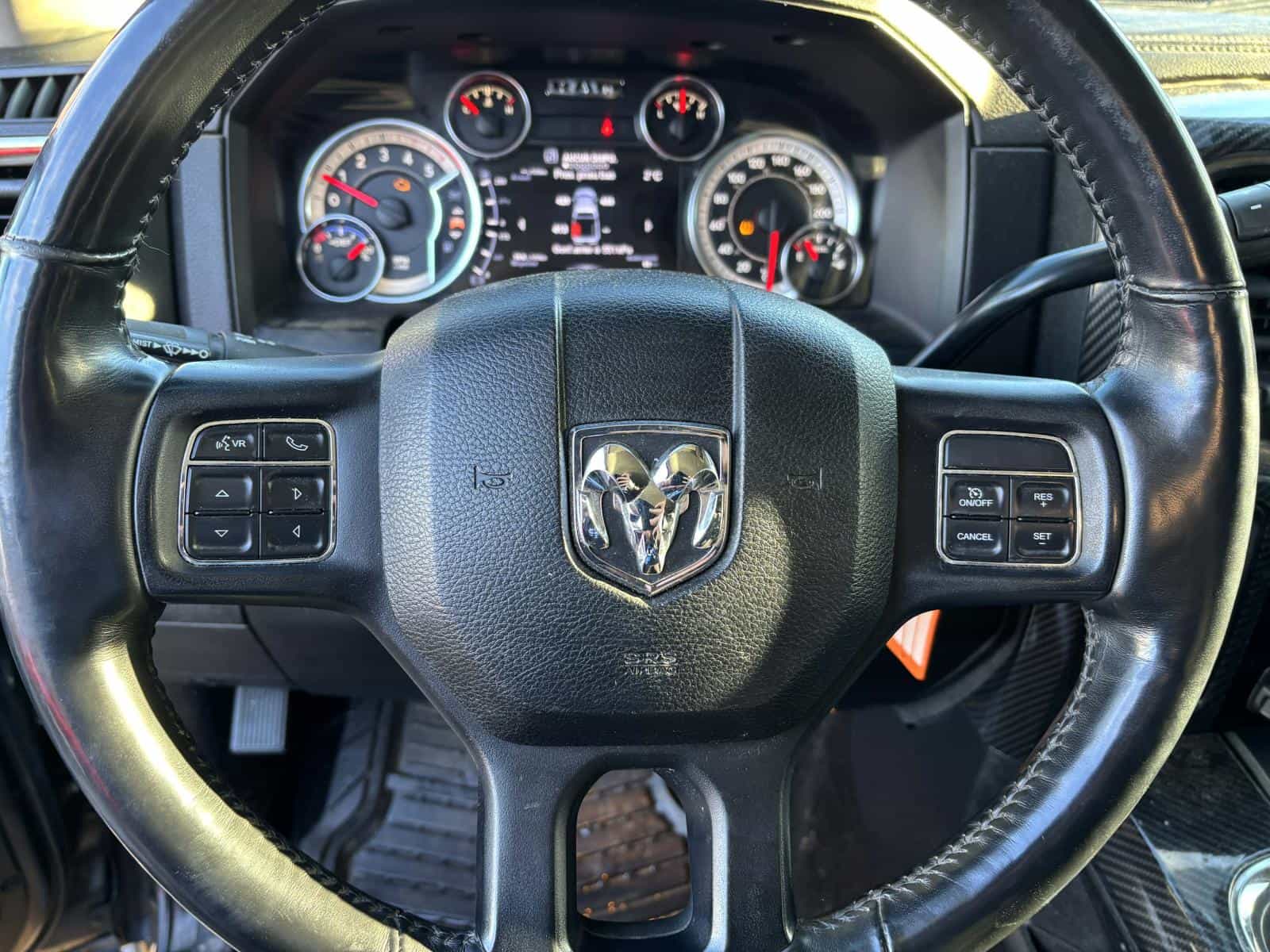 Image 7 RAM 2500 SLT 2017