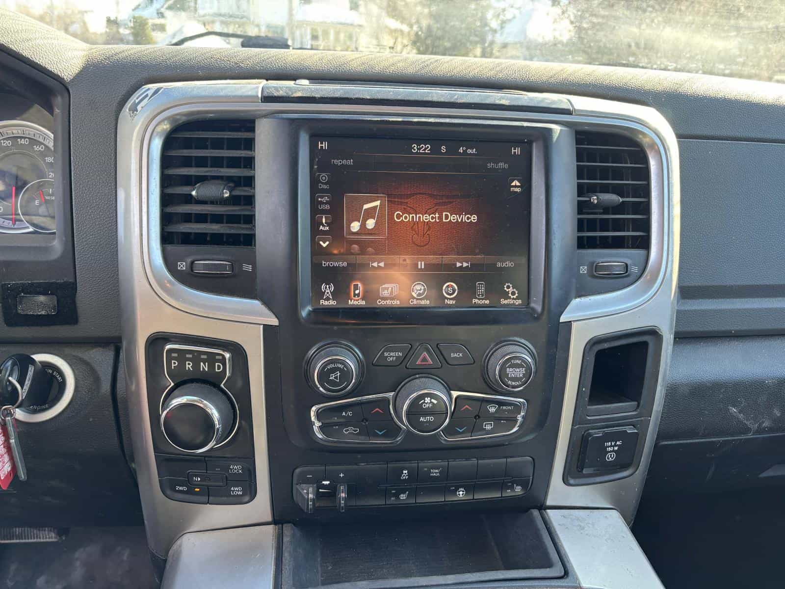 Image 4 RAM 1500 SLT 2015