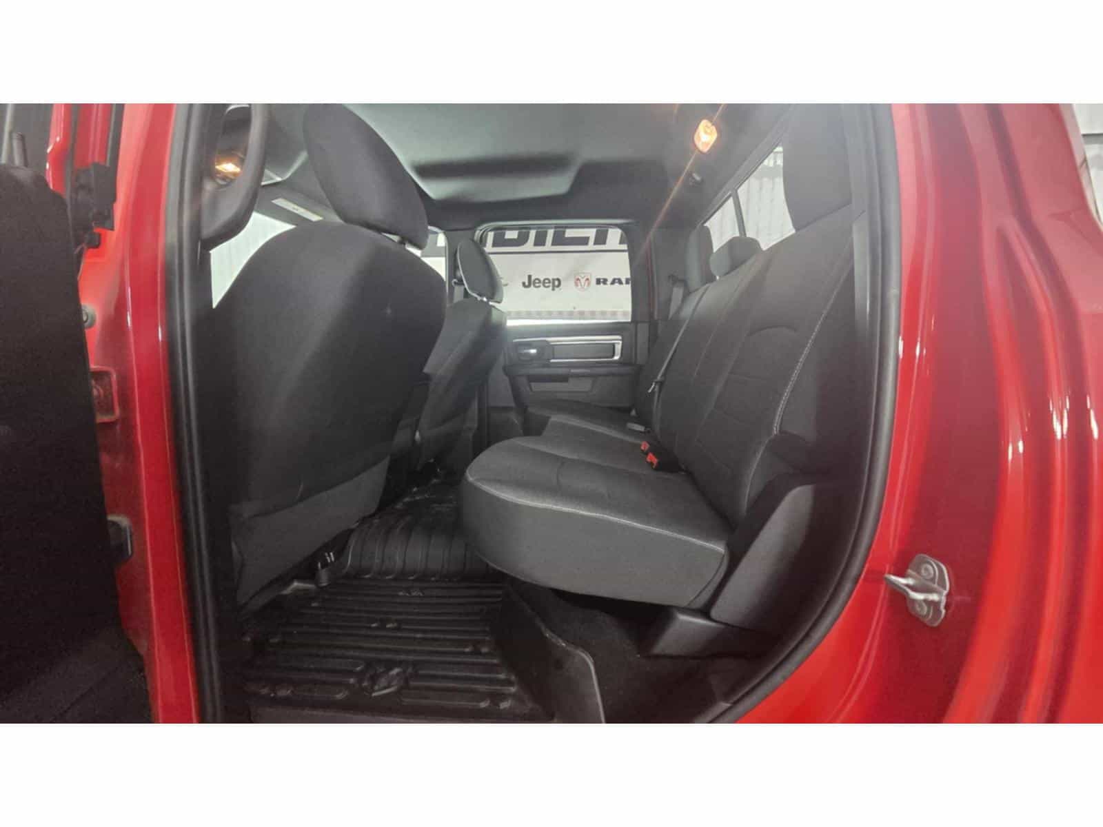 2021 RAM 1500 Classic Warlock - Image 11