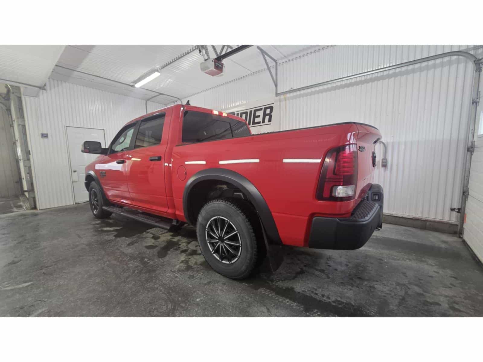 2021 RAM 1500 Classic Warlock - Image 4