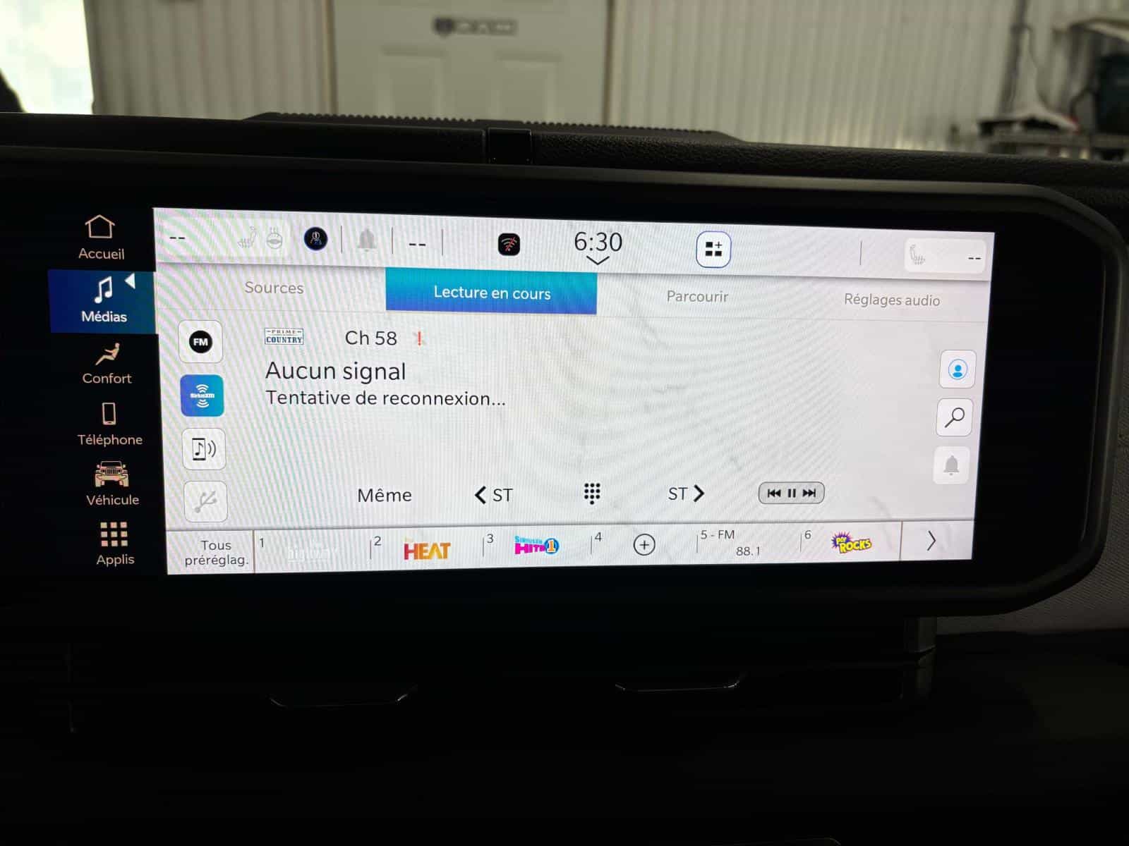 Image 11 Jeep Wrangler 4-Door Willys 2025