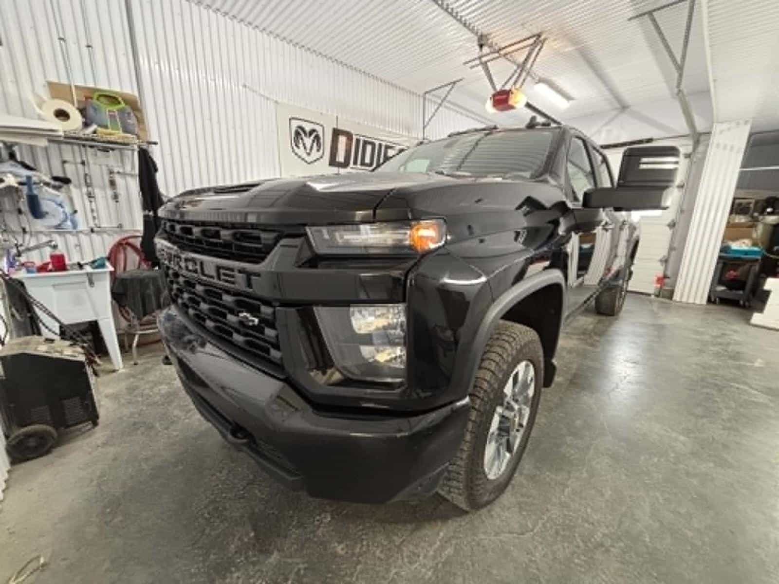 2023 Chevrolet Silverado Custom - Image 1