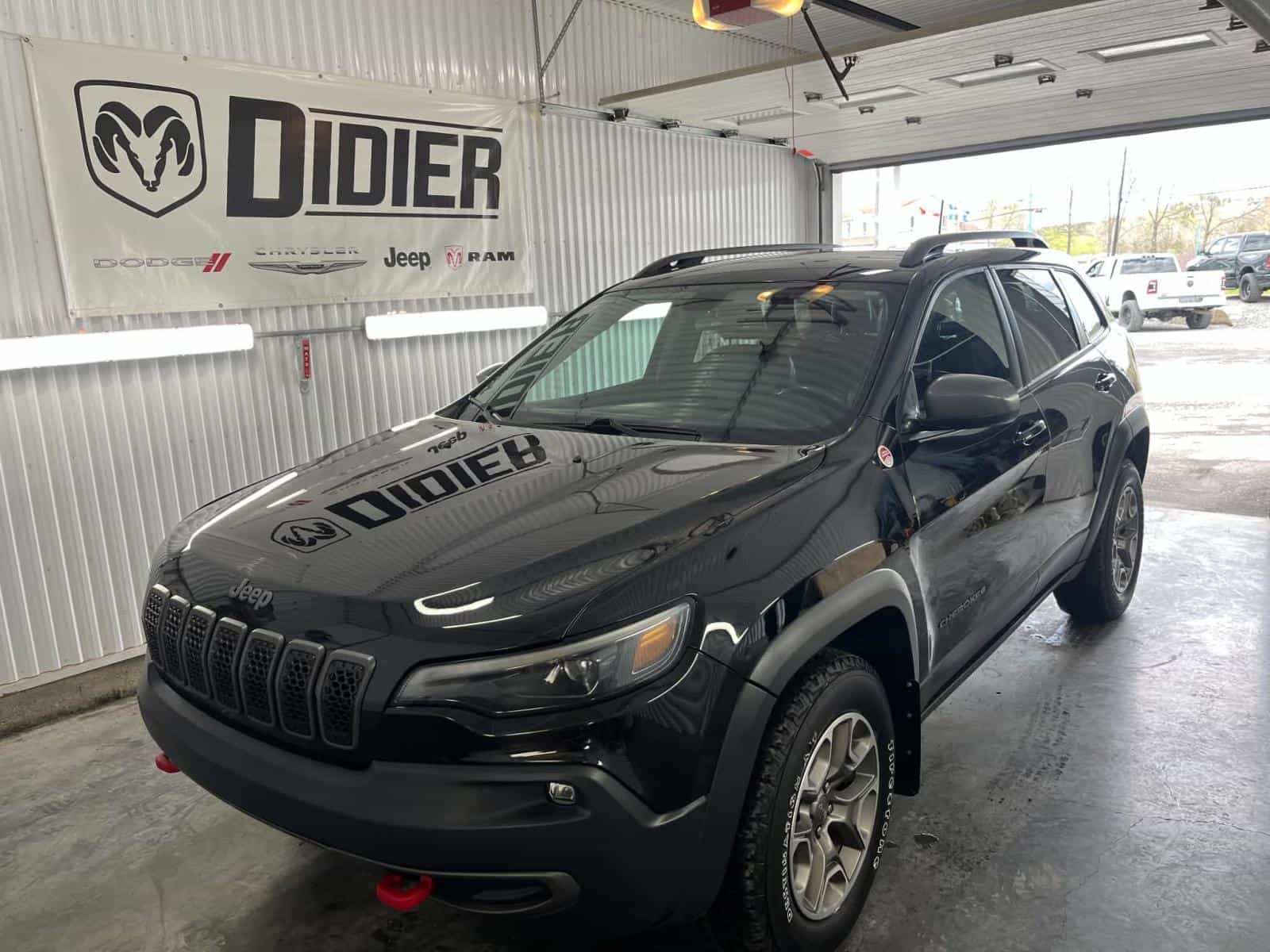 2020 Jeep Cherokee Trailhawk - Image 1