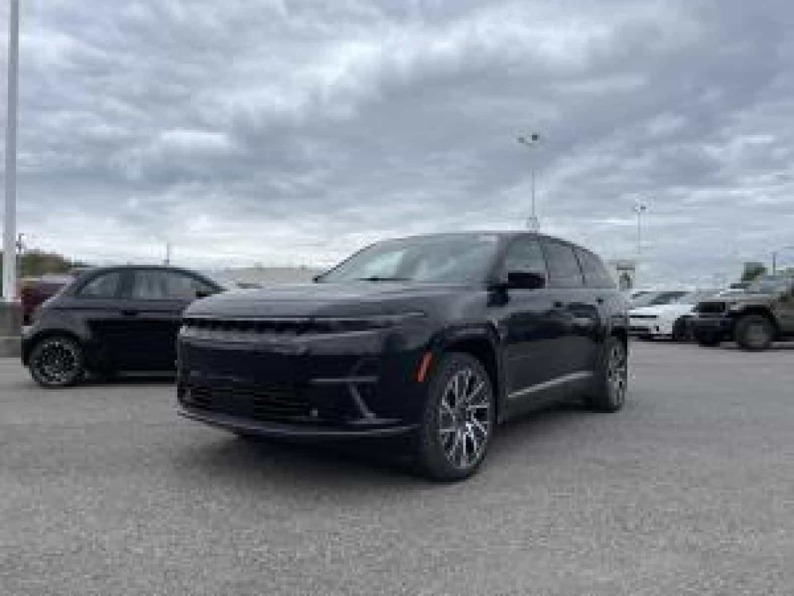 2025 Jeep Wagoneer S BEV Code d Ensemble clair 25S Limited - Image 1