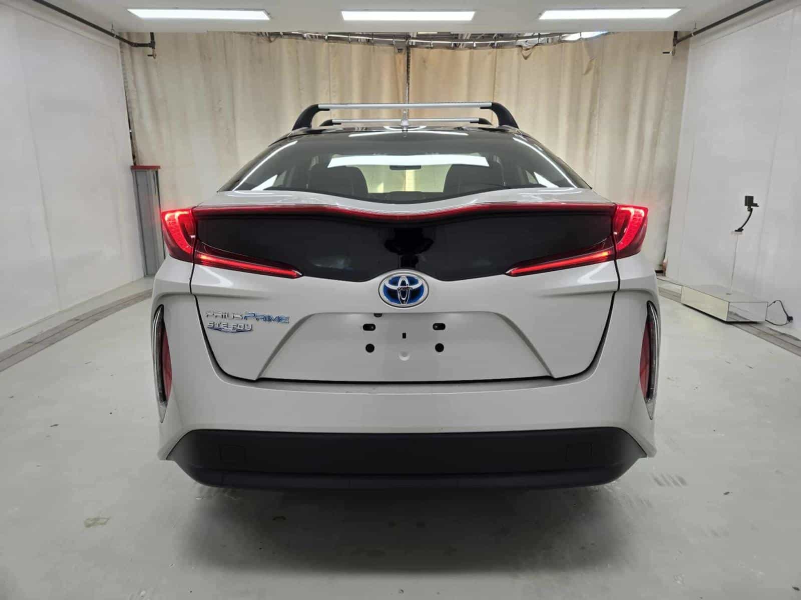 2021 Toyota Prius Prime Le/Xle/Limite Upgrade - Image 11