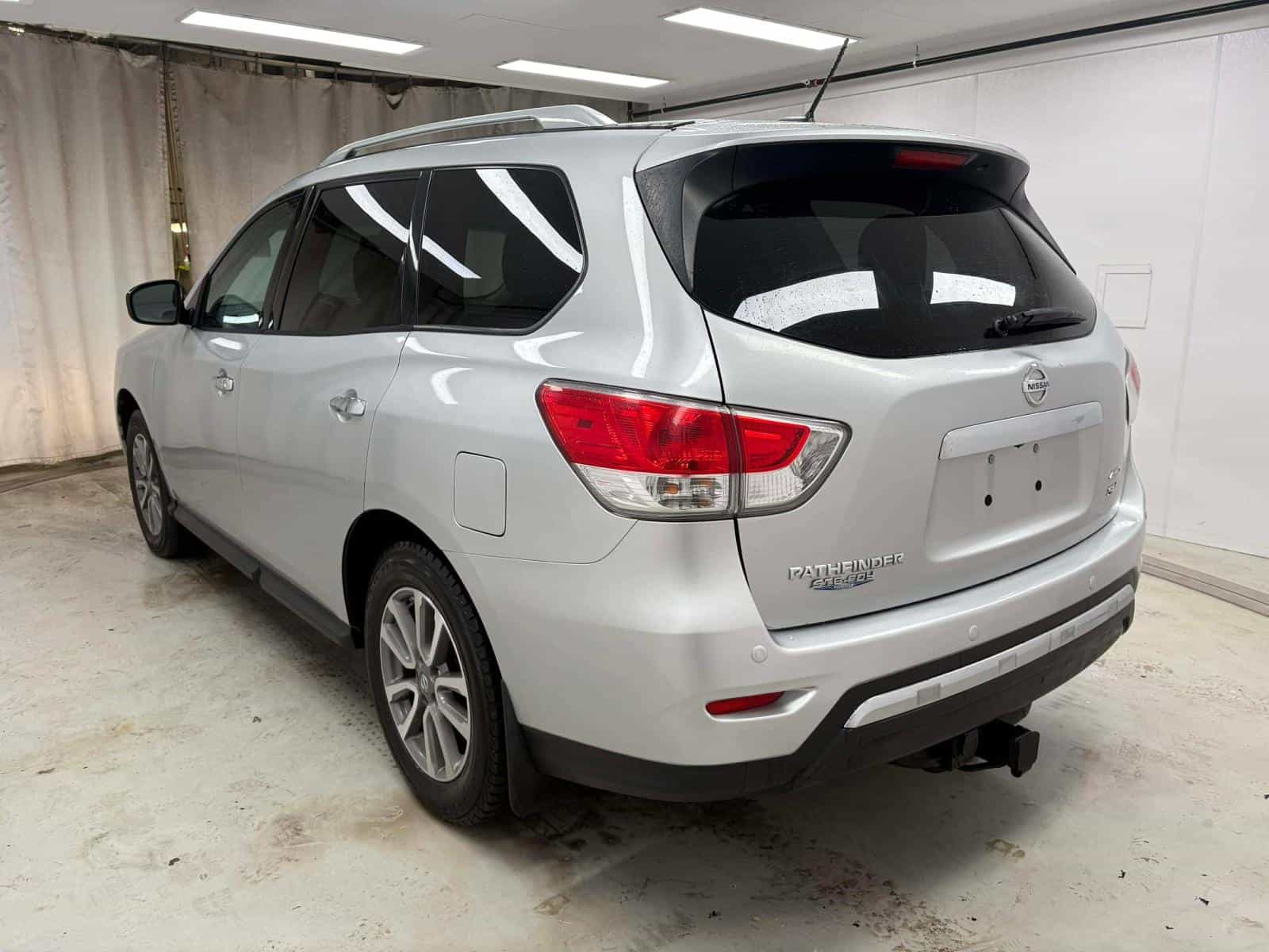 2016 Nissan PATHFINDER S/SV/SL/PLAT SV - Image 6