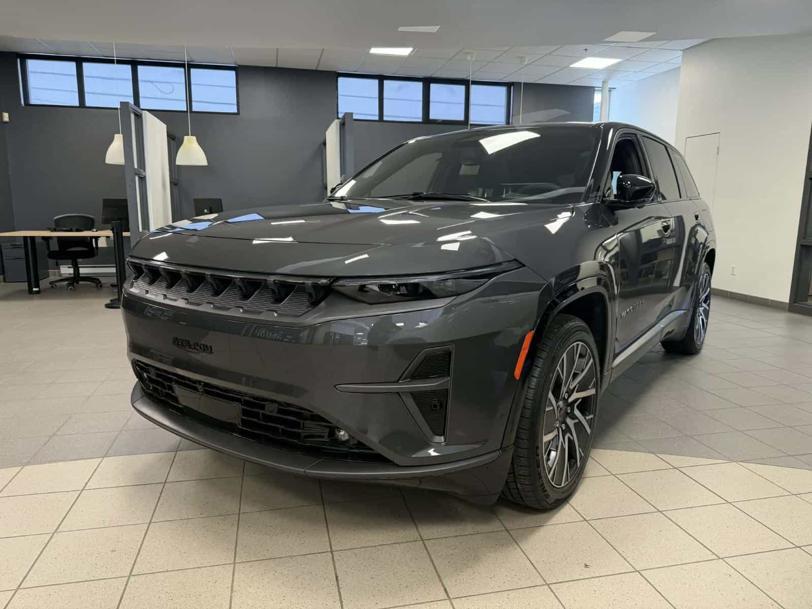 Image 1 Jeep Wagoneer S Code d Ensemble clair 25S Limited 2025