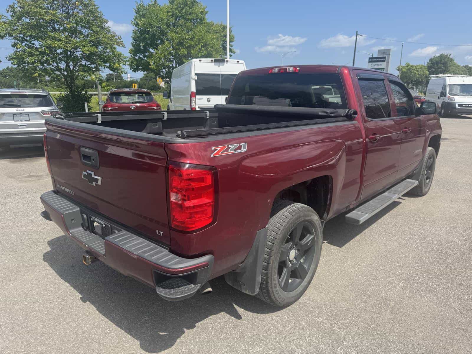 2016 Chevrolet SILVERADO K1500 LT LT - Image 3