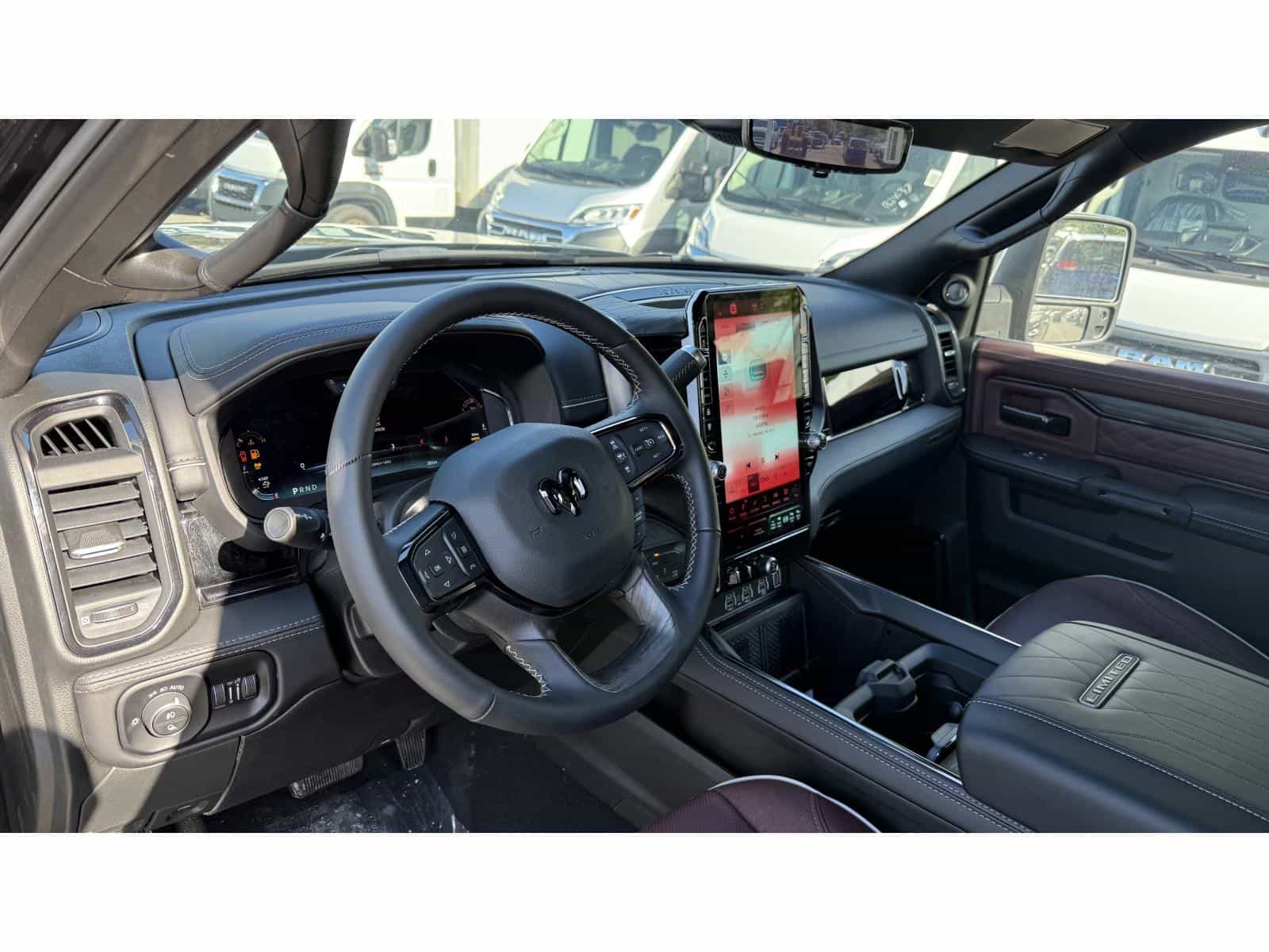 2025 RAM 2500 Limited - Image 12