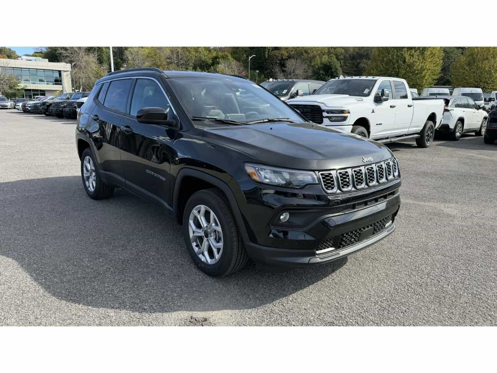 2026 Jeep Compass North - Image 10