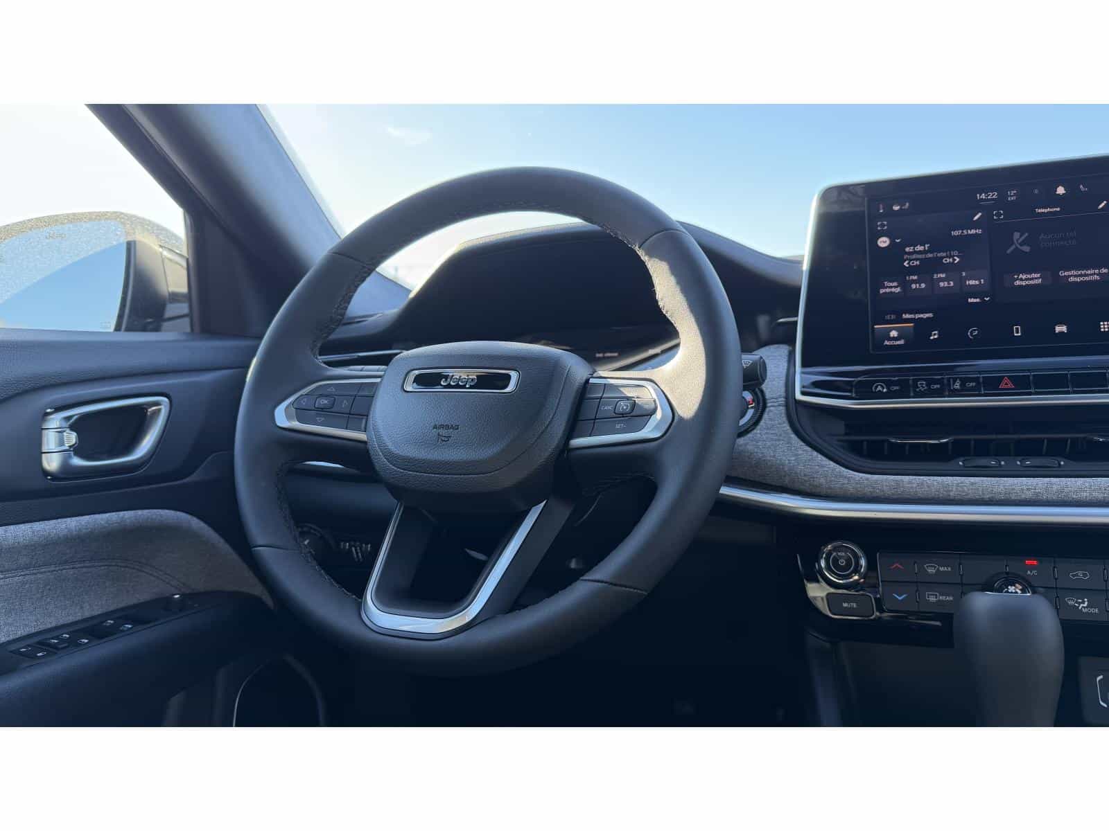 2026 Jeep Compass North - Image 12