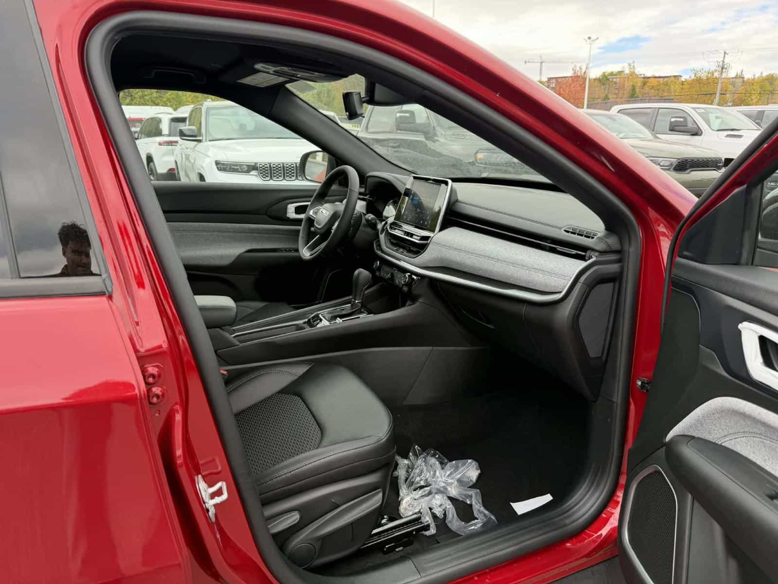 2026 Jeep Compass North - Image 6