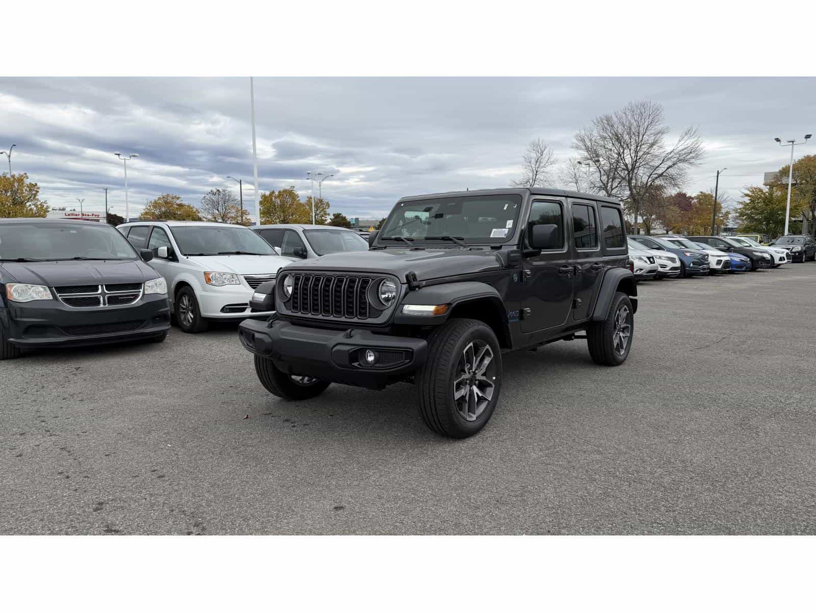 Image 1 Jeep Wrangler 4xe PHEV 4-Door Sport S 2025