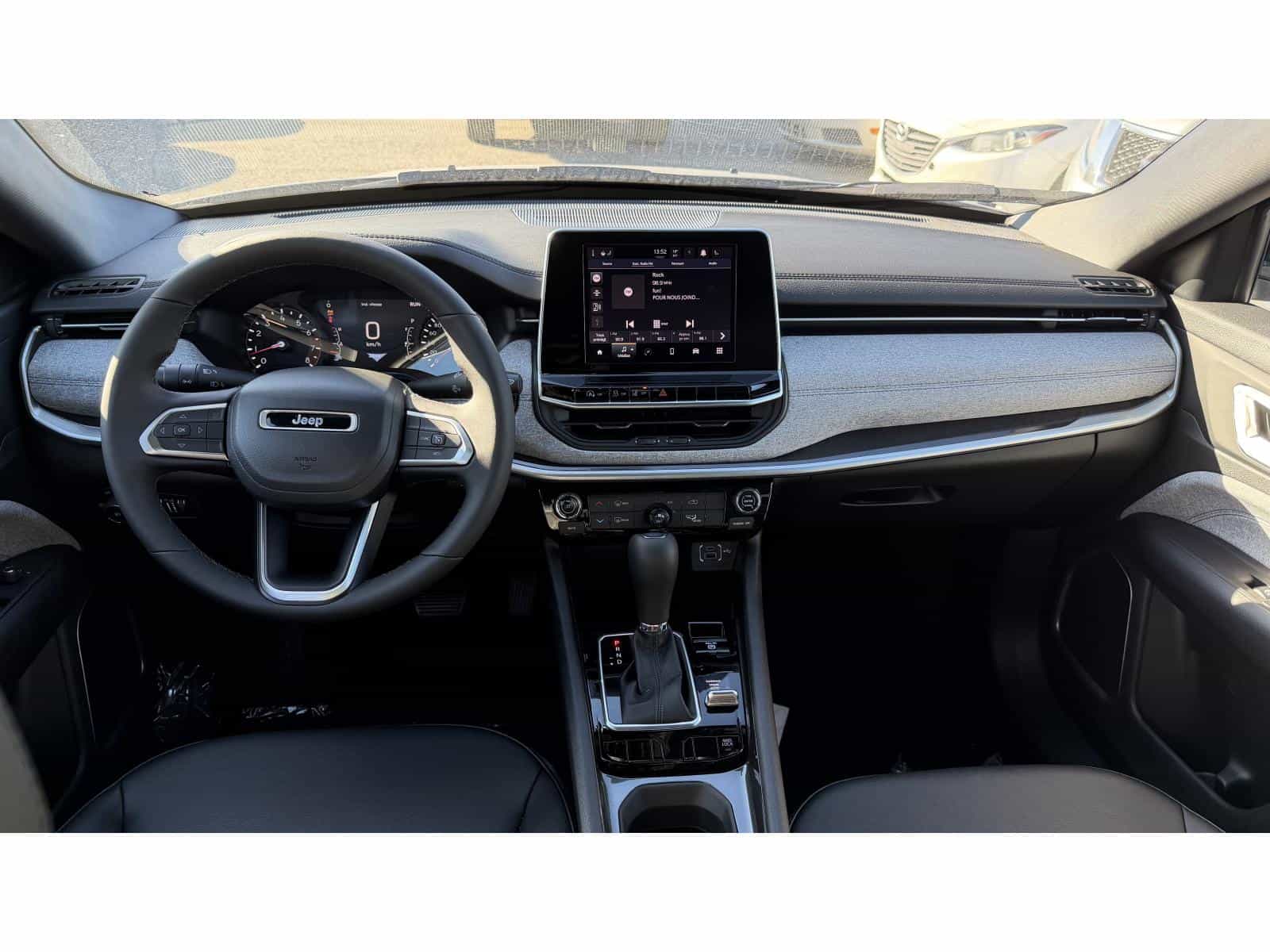 2026 Jeep Compass North - Image 11