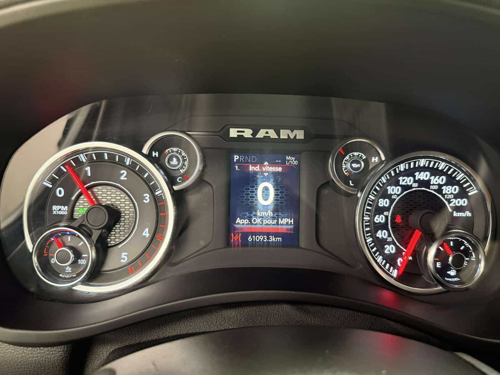 2024 RAM 3500 Big Horn - Image 11