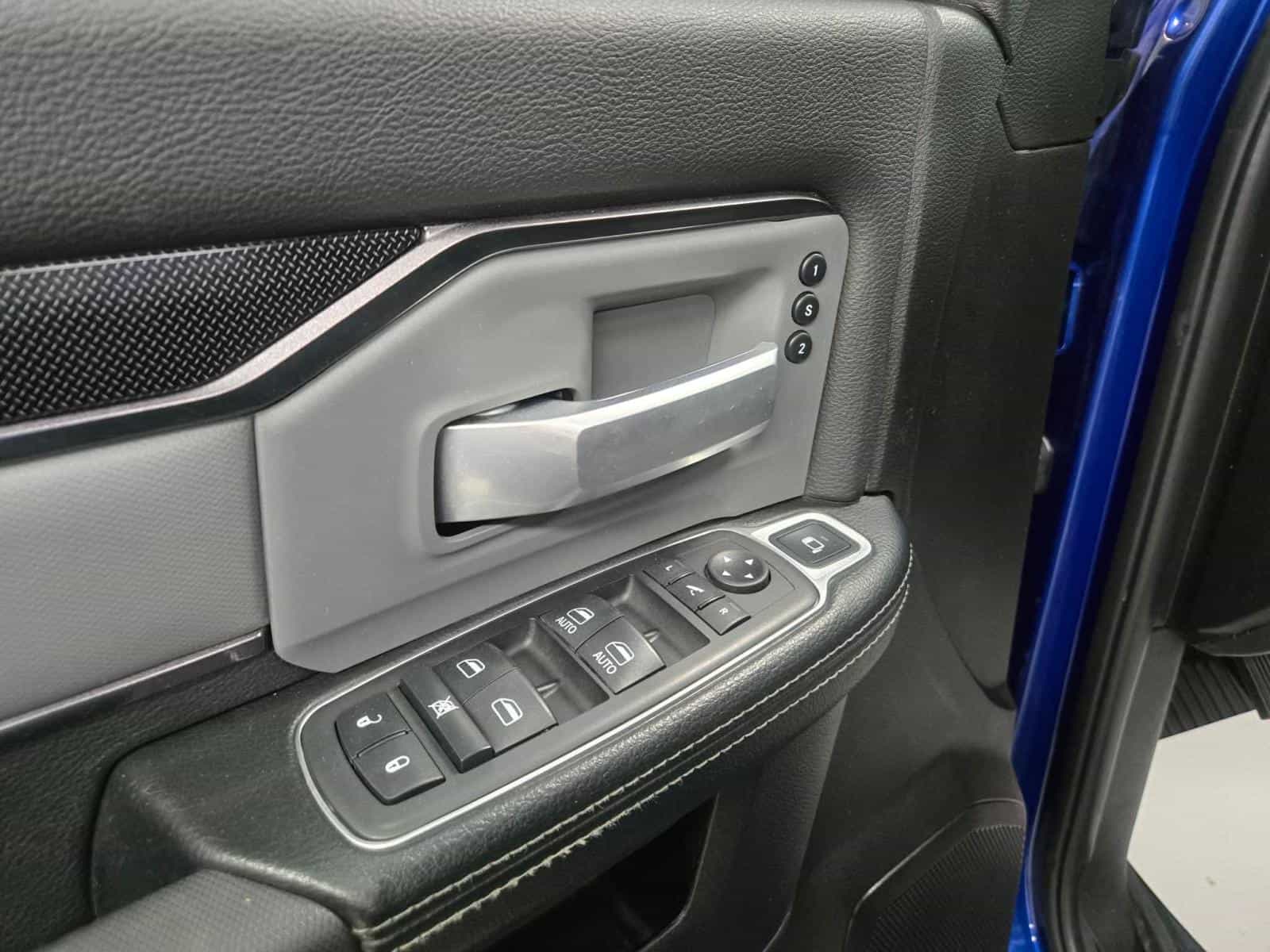 2019 RAM 2500 Powerwagon Power Wagon - Image 15