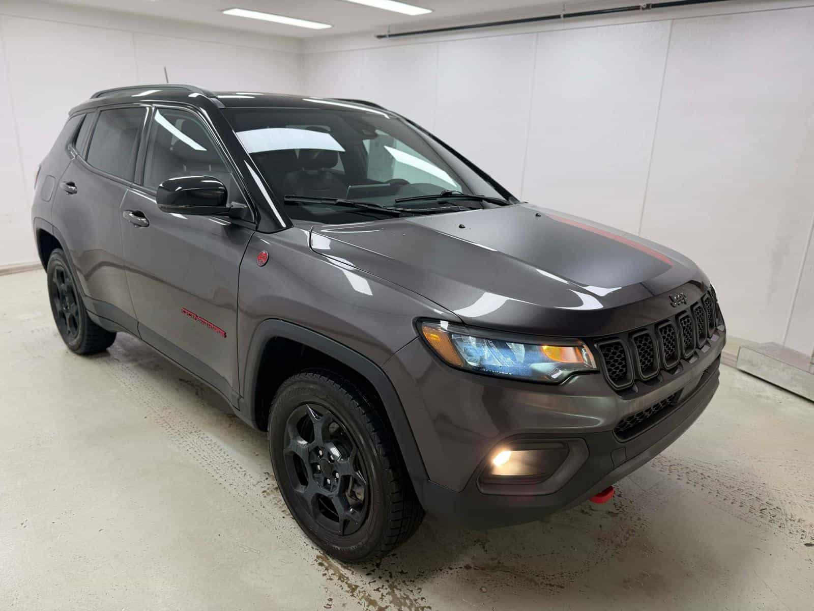 2024 Jeep Compass Trailhawk Trailhawk - Image 2