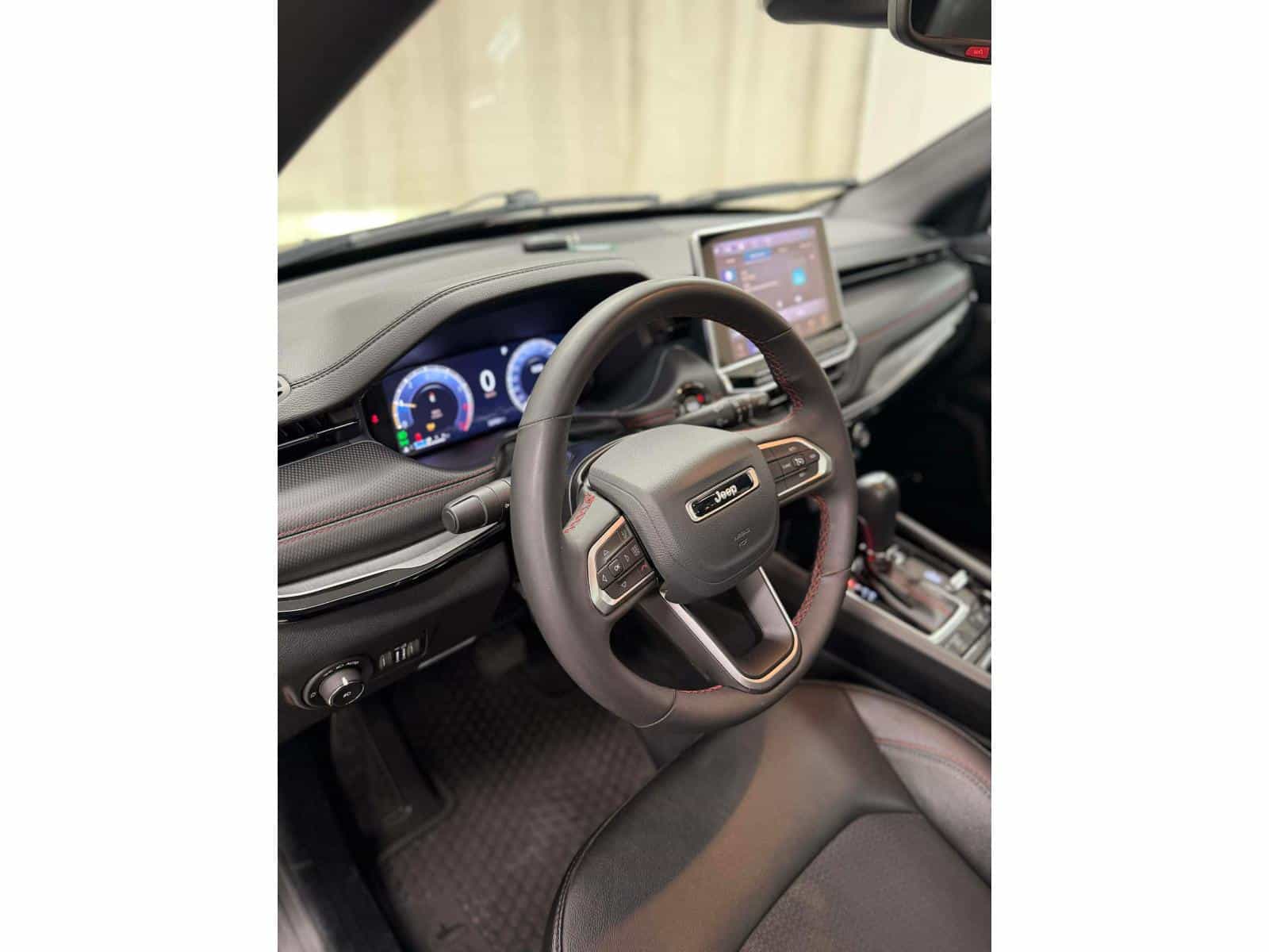 2024 Jeep Compass Trailhawk Trailhawk - Image 13