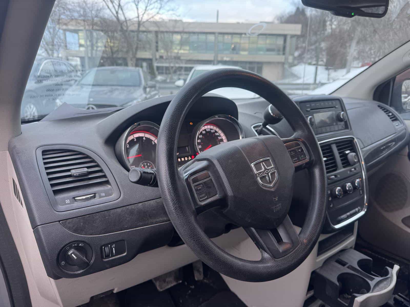 2014 Dodge GRAND CARAVAN SE SE - Image 3