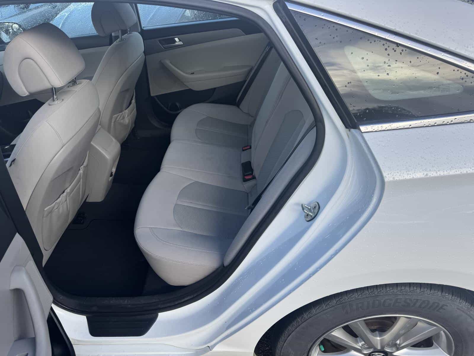 2015 Hyundai Sonata Se GL - Image 6