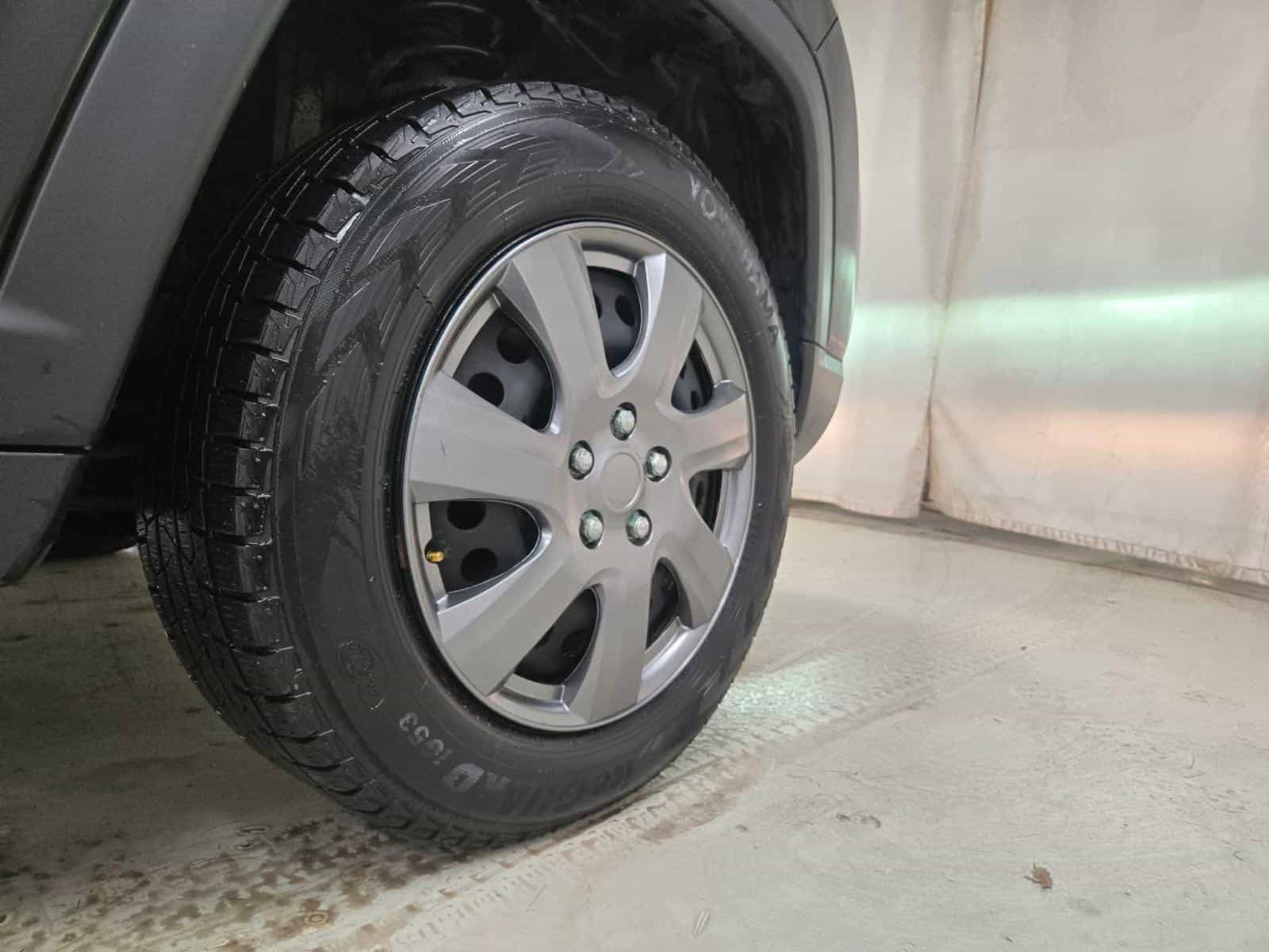 2022 Jeep Compass Trailhawk - Image 7