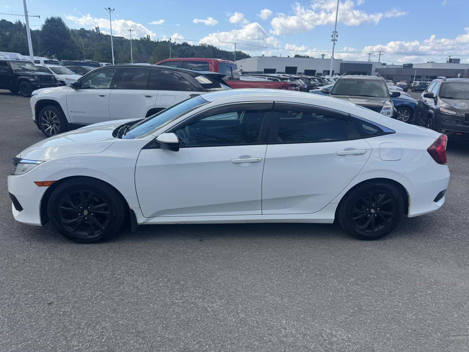 2017 Honda CIVIC LX LX - Image 2