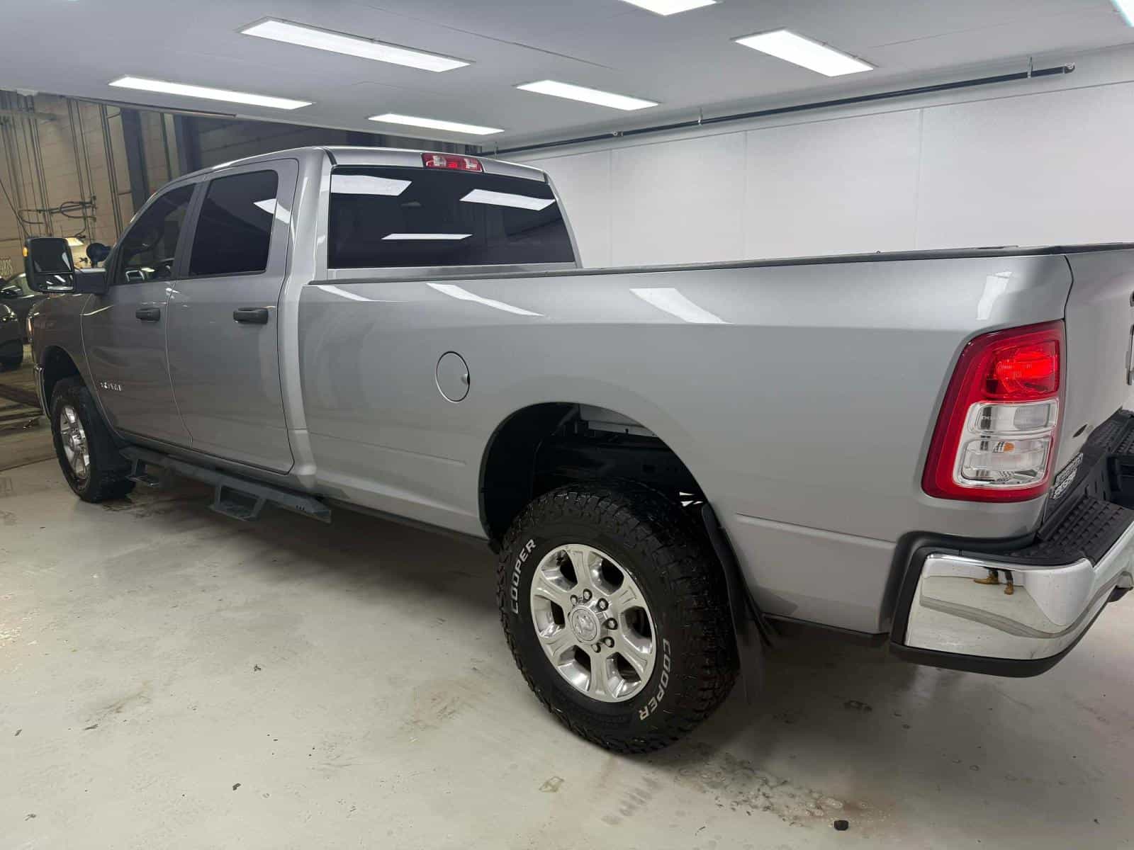 2023 RAM 2500 Big Horn - Image 4