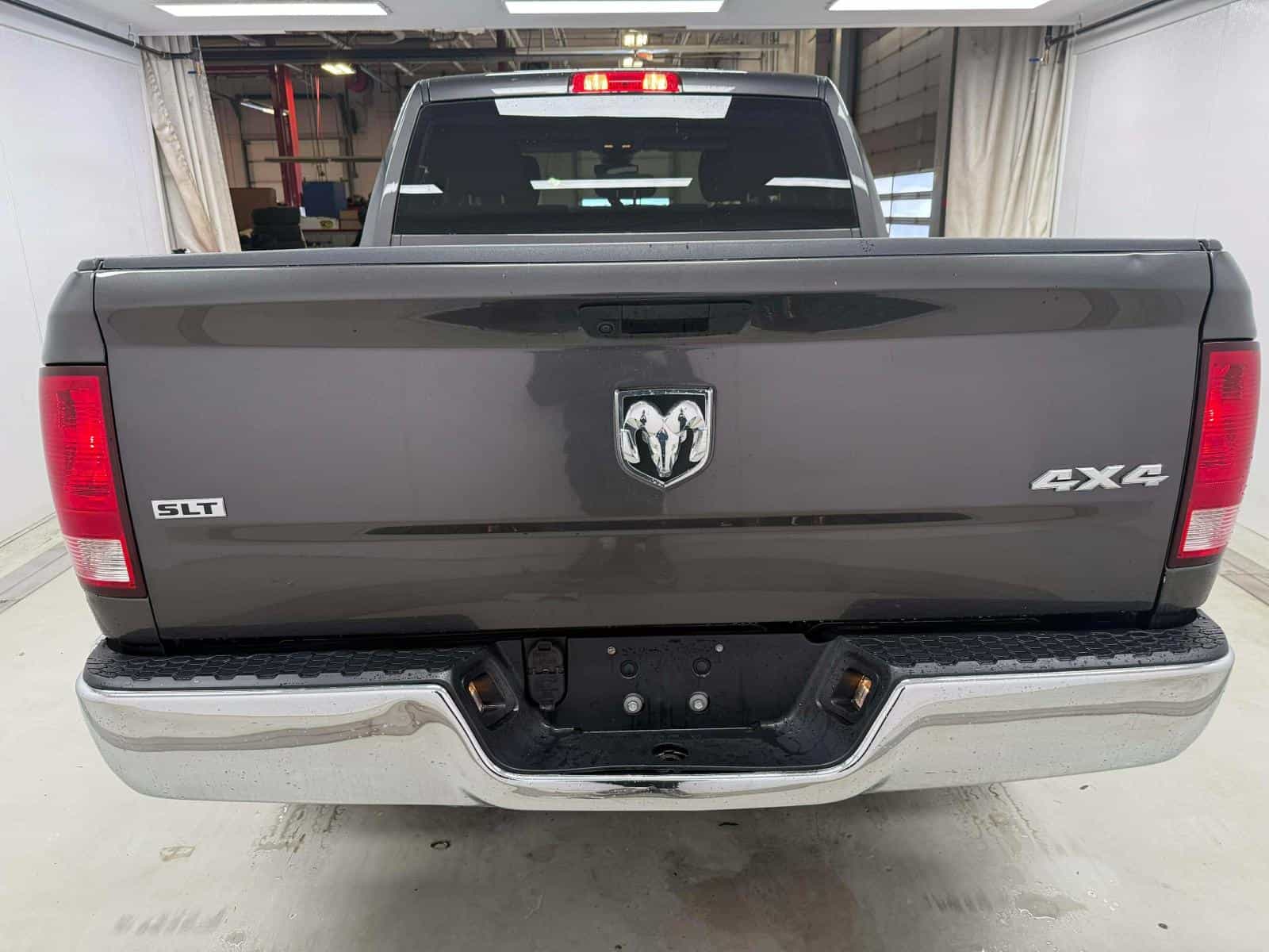 2023 RAM 1500 CLASSIC SLT SLT - Image 5