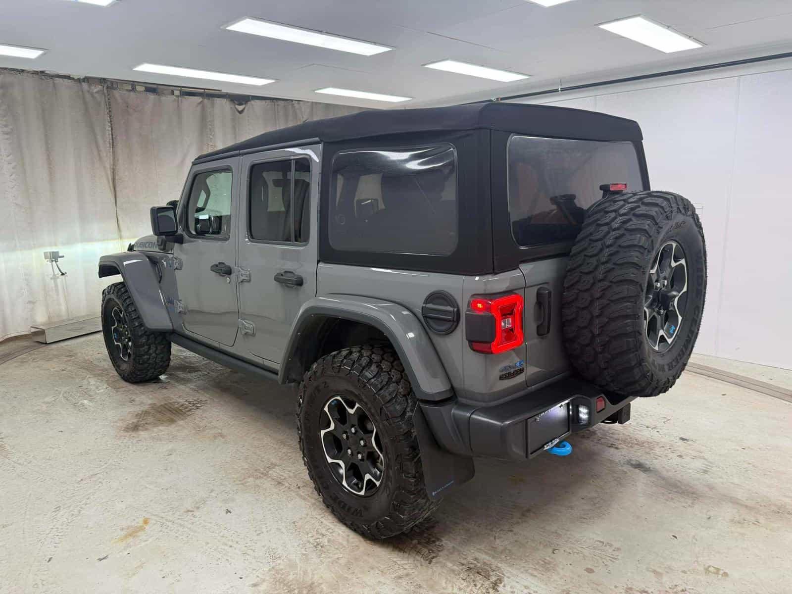 2022 Jeep WRANGLER UNLIMITED RUBICO Ultd Rubicon 4XE - Image 4