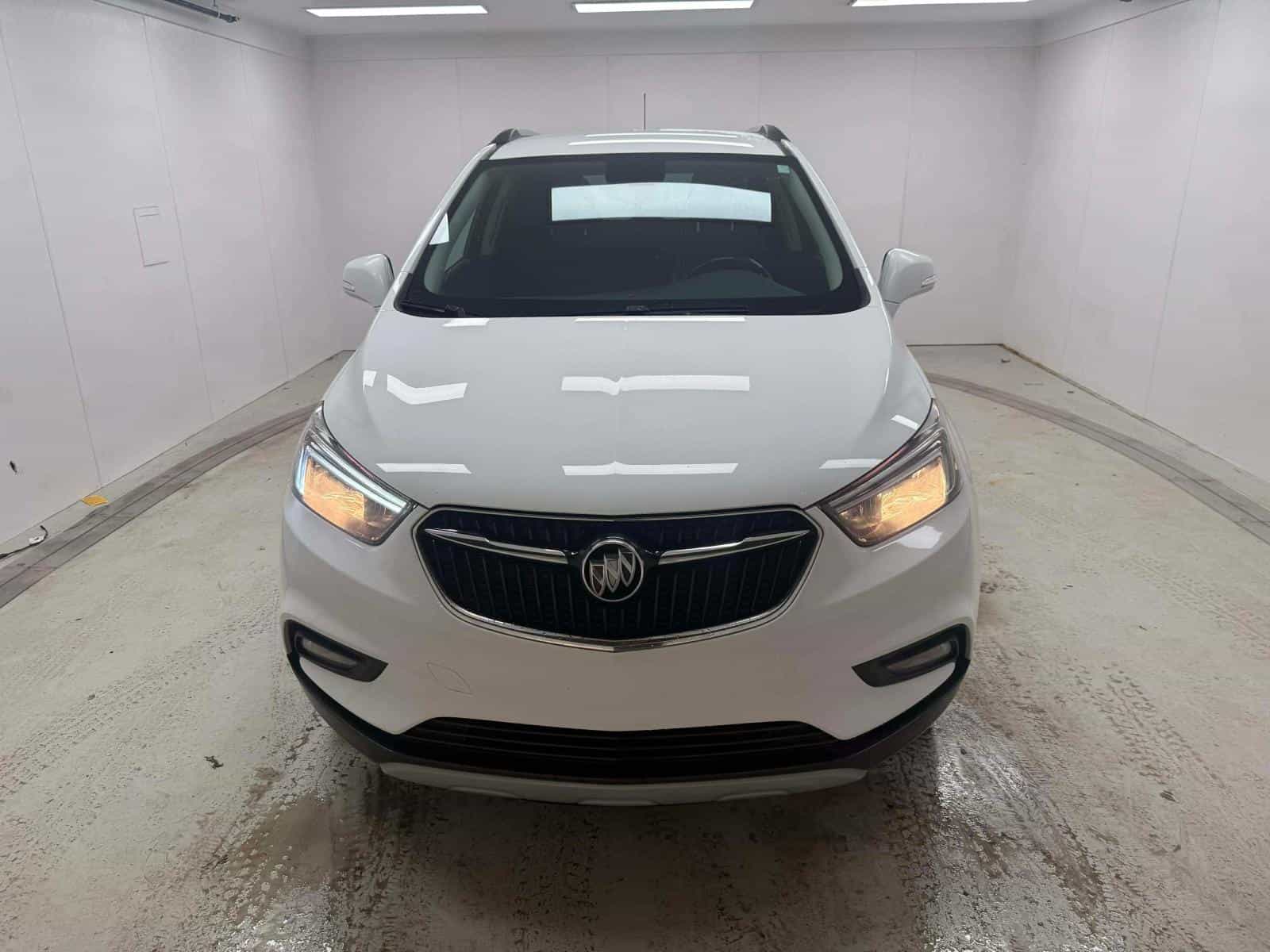 2017 Buick Encore Sport Touring - Image 2