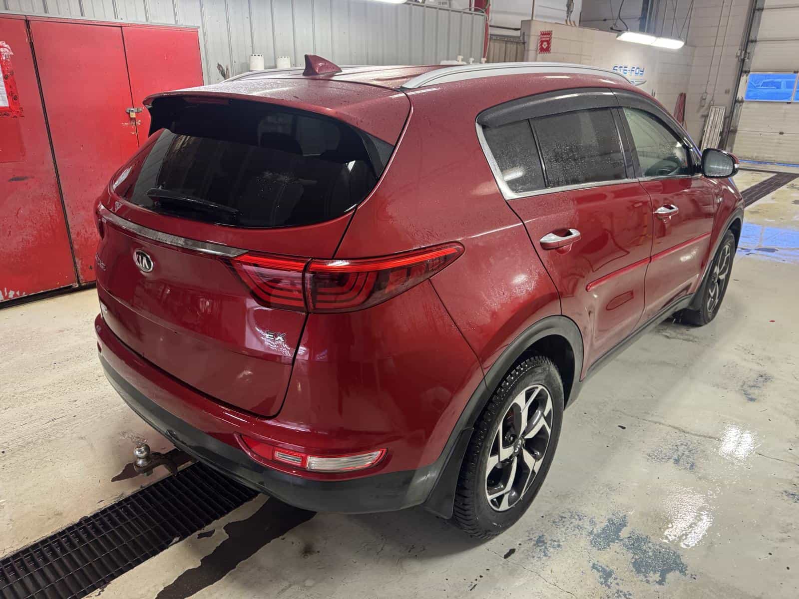 2019 Kia Sportage EX - Image 3