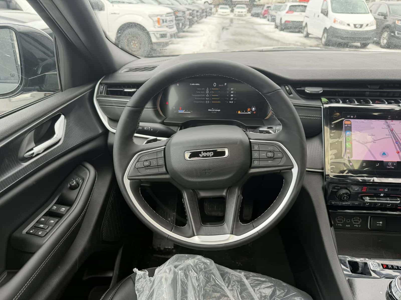 2025 Jeep Grand Cherokee Altitude - Image 7