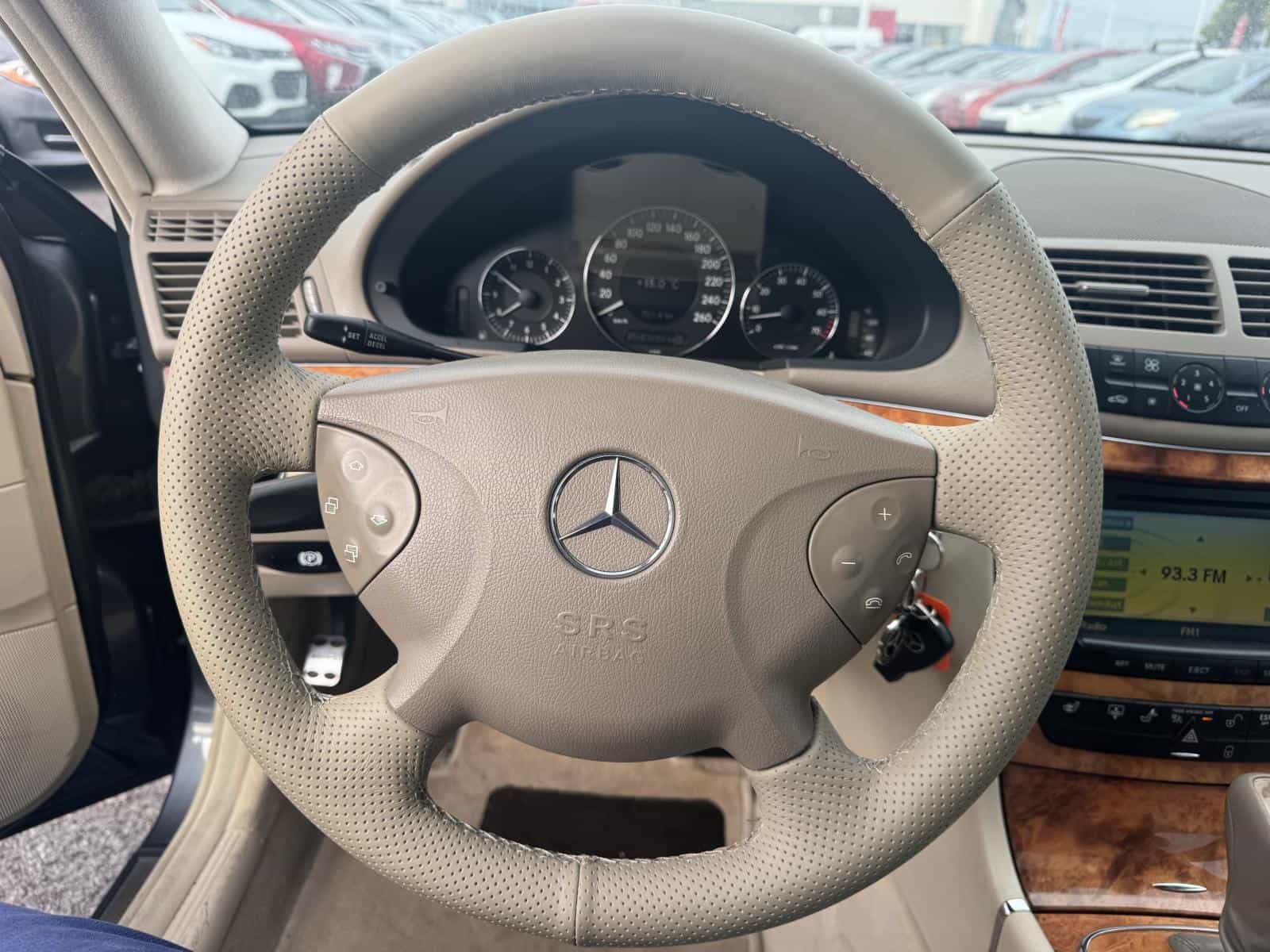 2006 Mercedes-Benz E350 4Matic E350W - Image 11