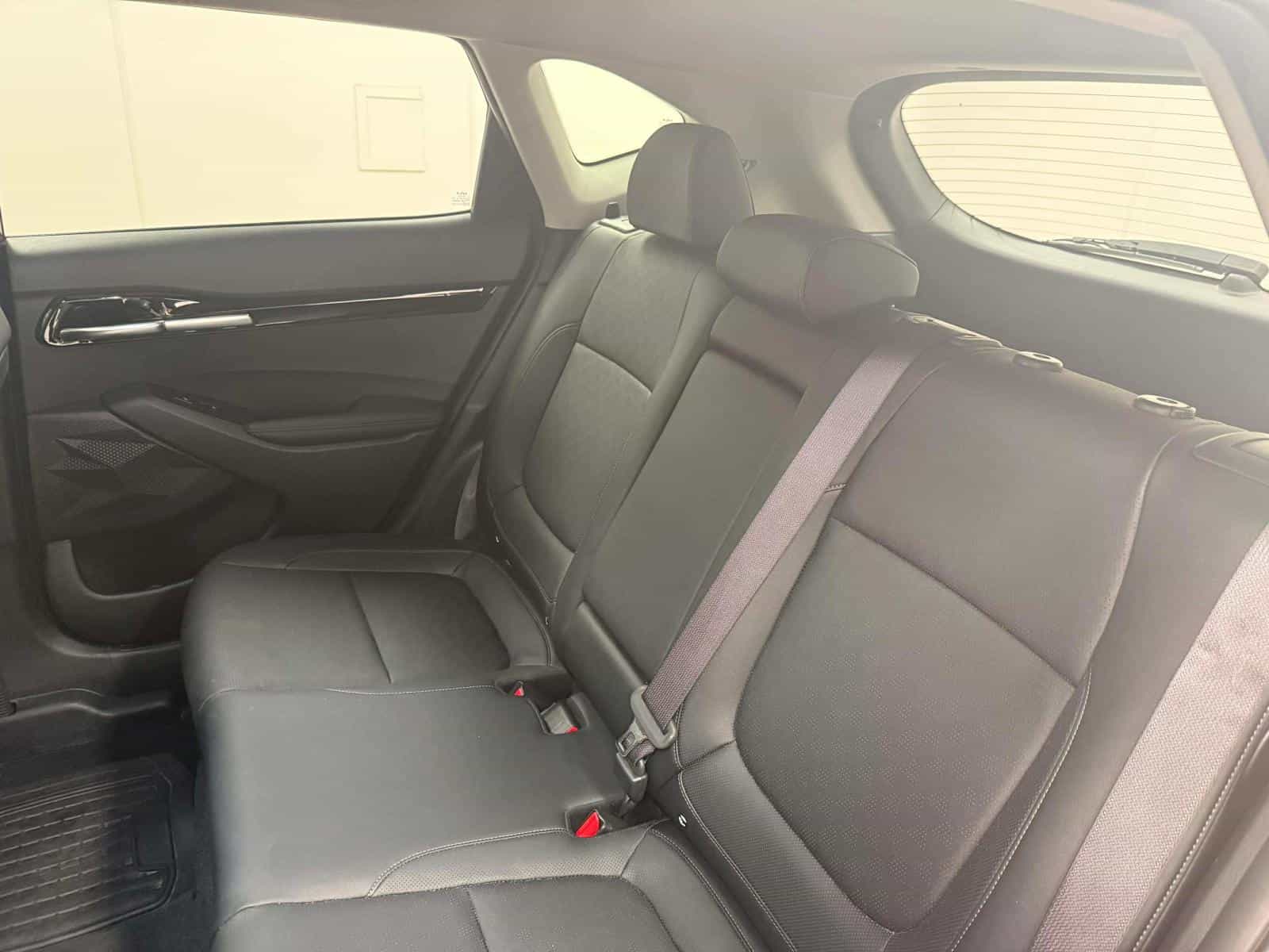 2023 Kia SELTOS EX EX Premium - Image 8