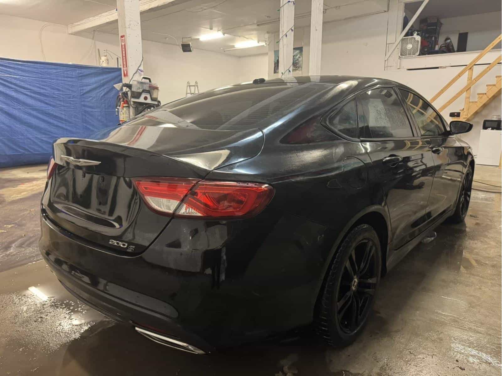 2015 Chrysler 200 S - Image 7