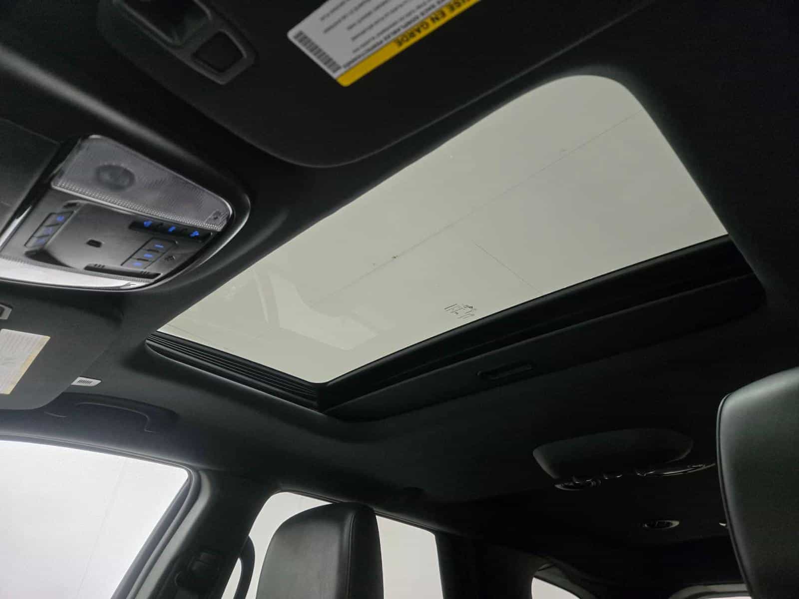 2025 Dodge DURANGO R/T R/T - Image 20