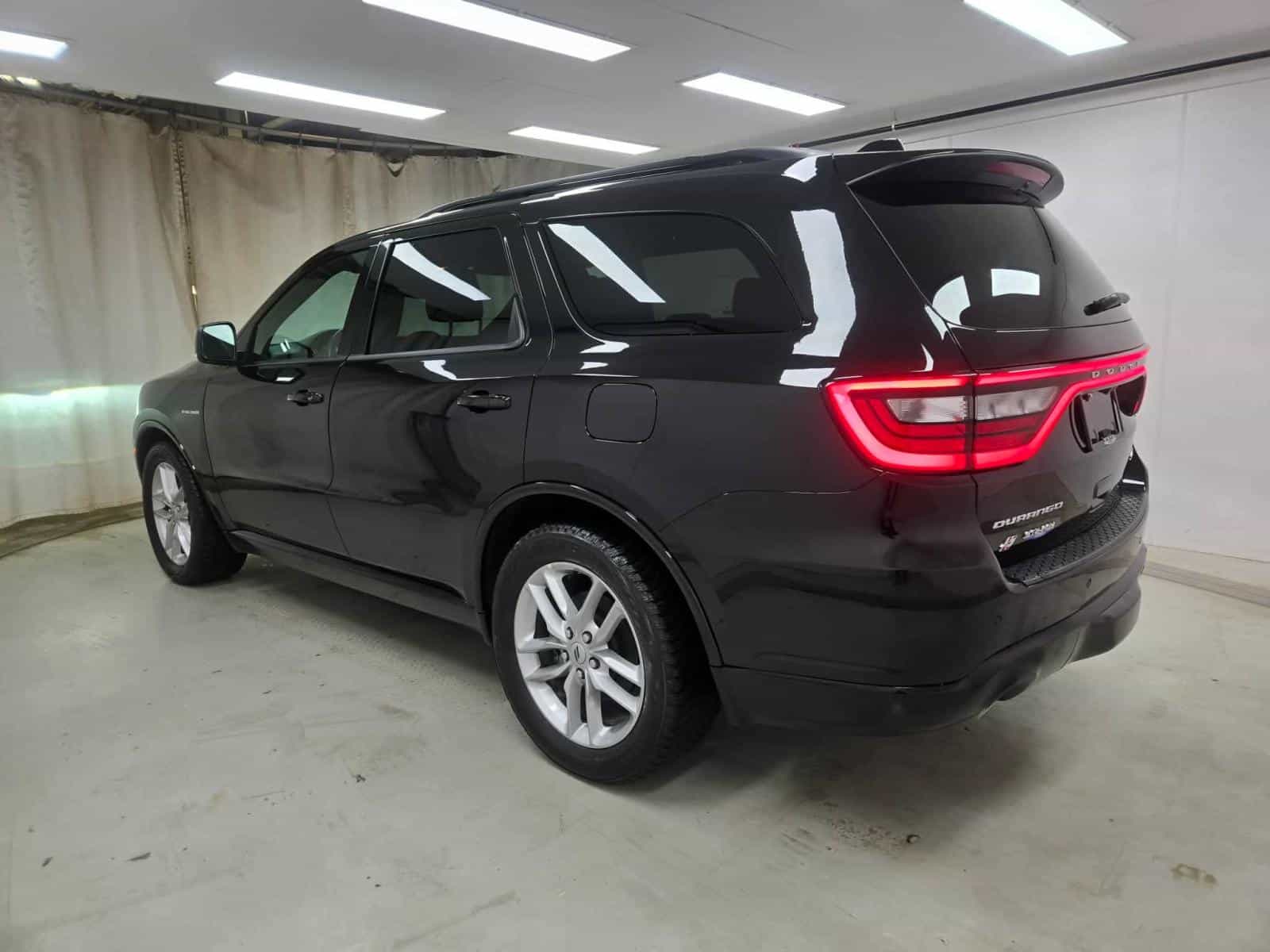 2025 Dodge DURANGO R/T R/T - Image 6