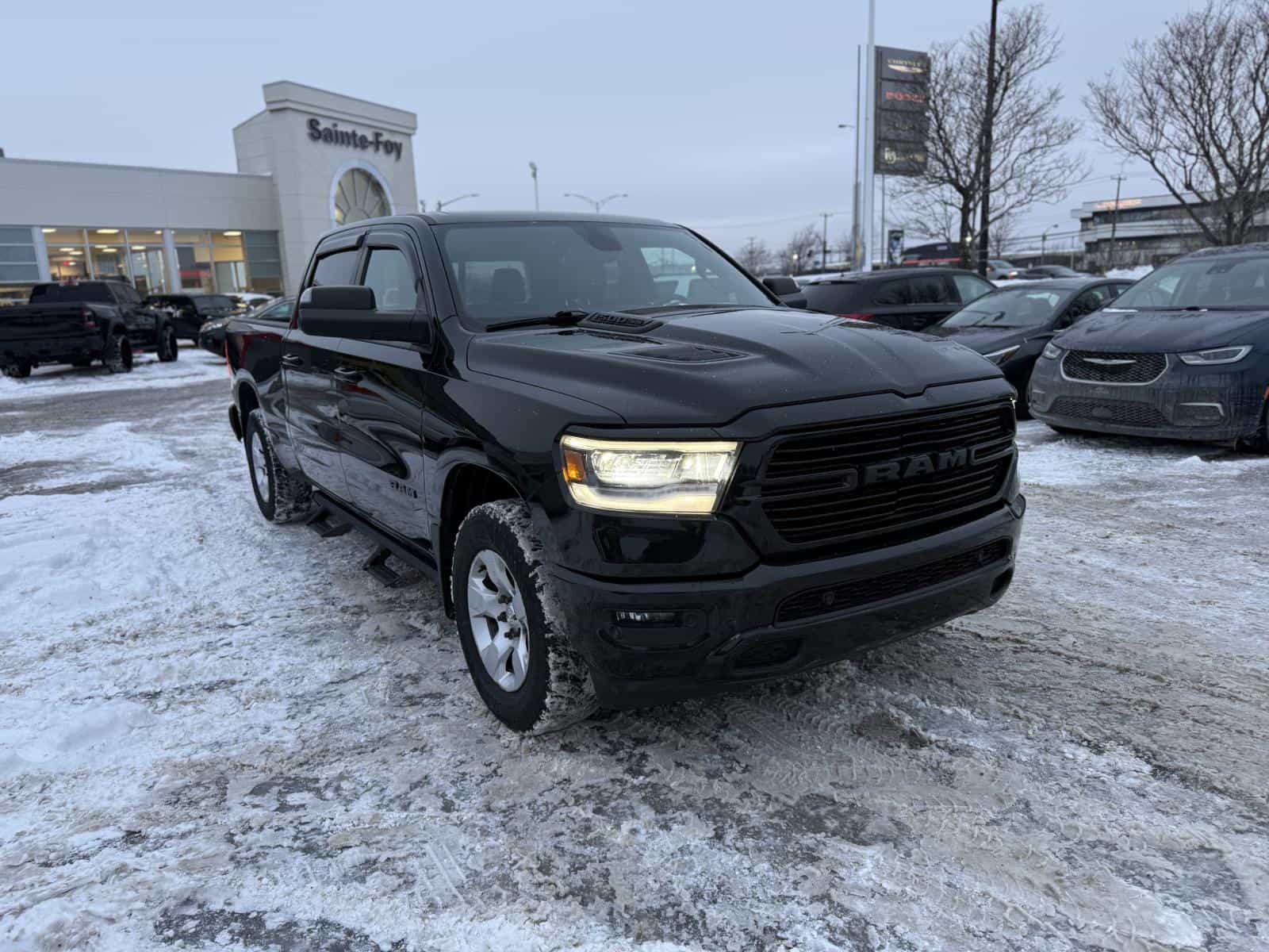2019 RAM 1500 Sport Sport - Image 3
