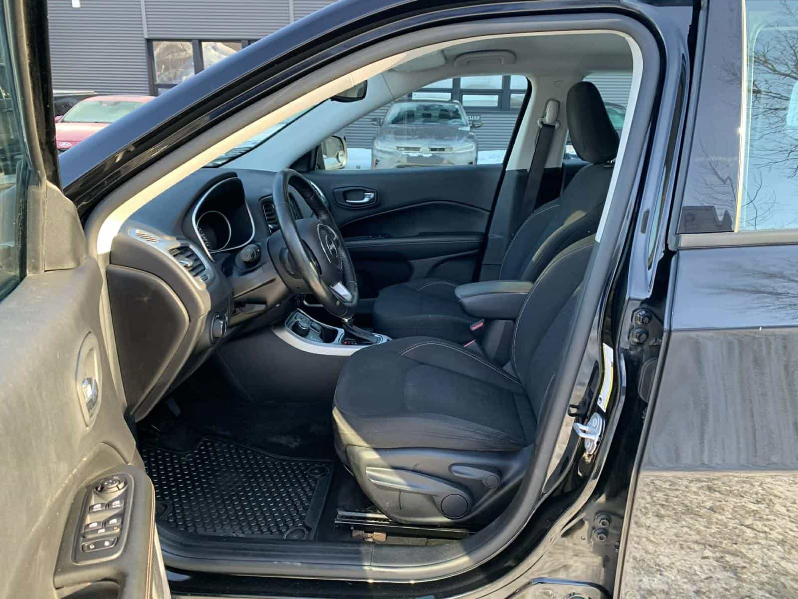 2018 Jeep Compass Sport - Image 12