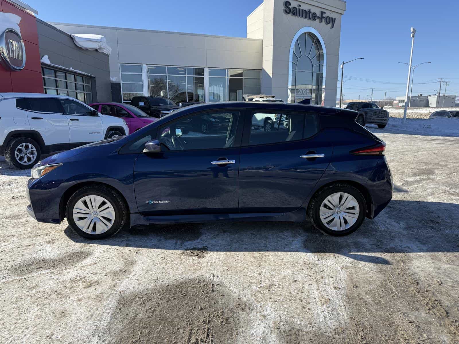 2019 Nissan Leaf S - Image 9