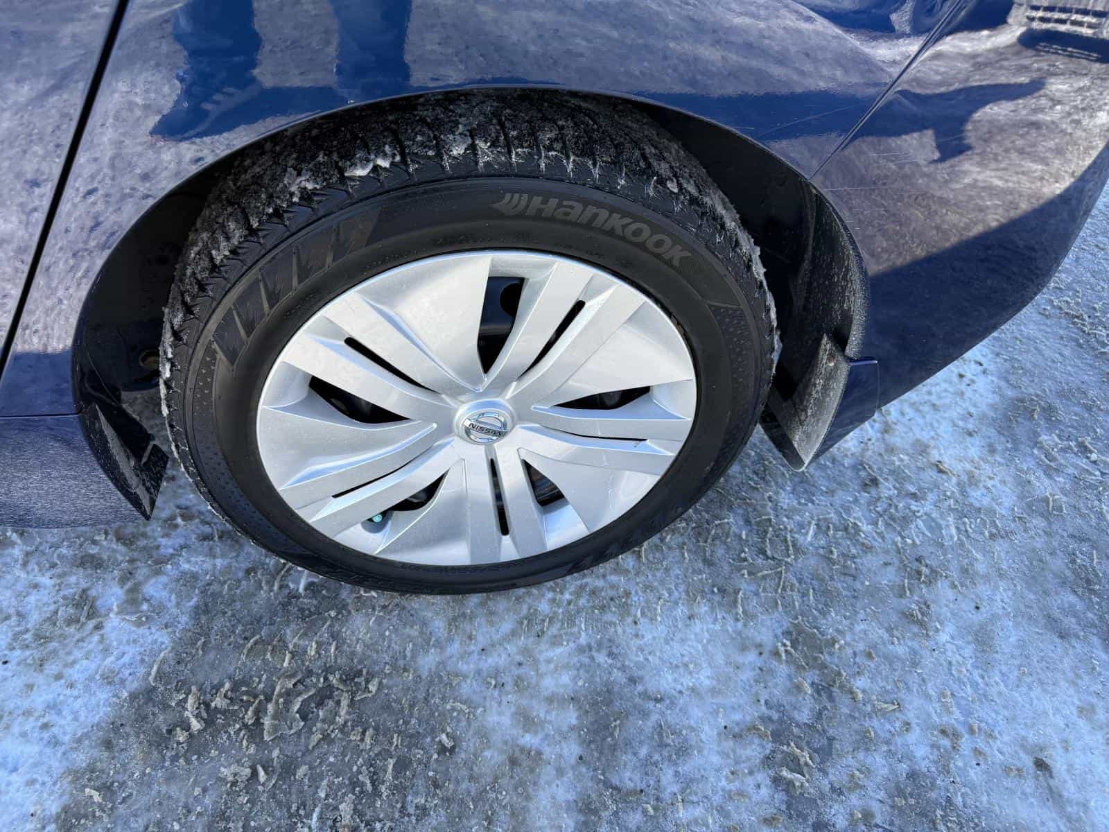 2019 Nissan Leaf S - Image 10