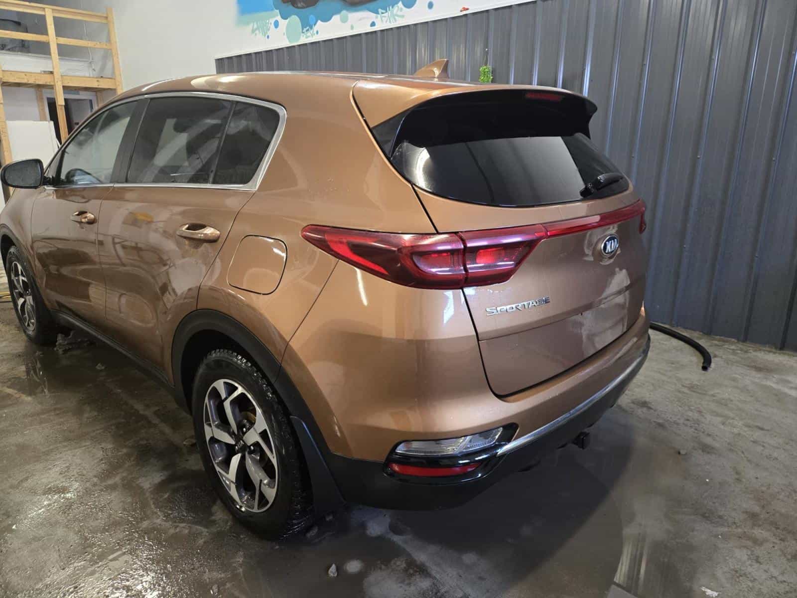 2020 Kia SPORTAGE LX LX - Image 4