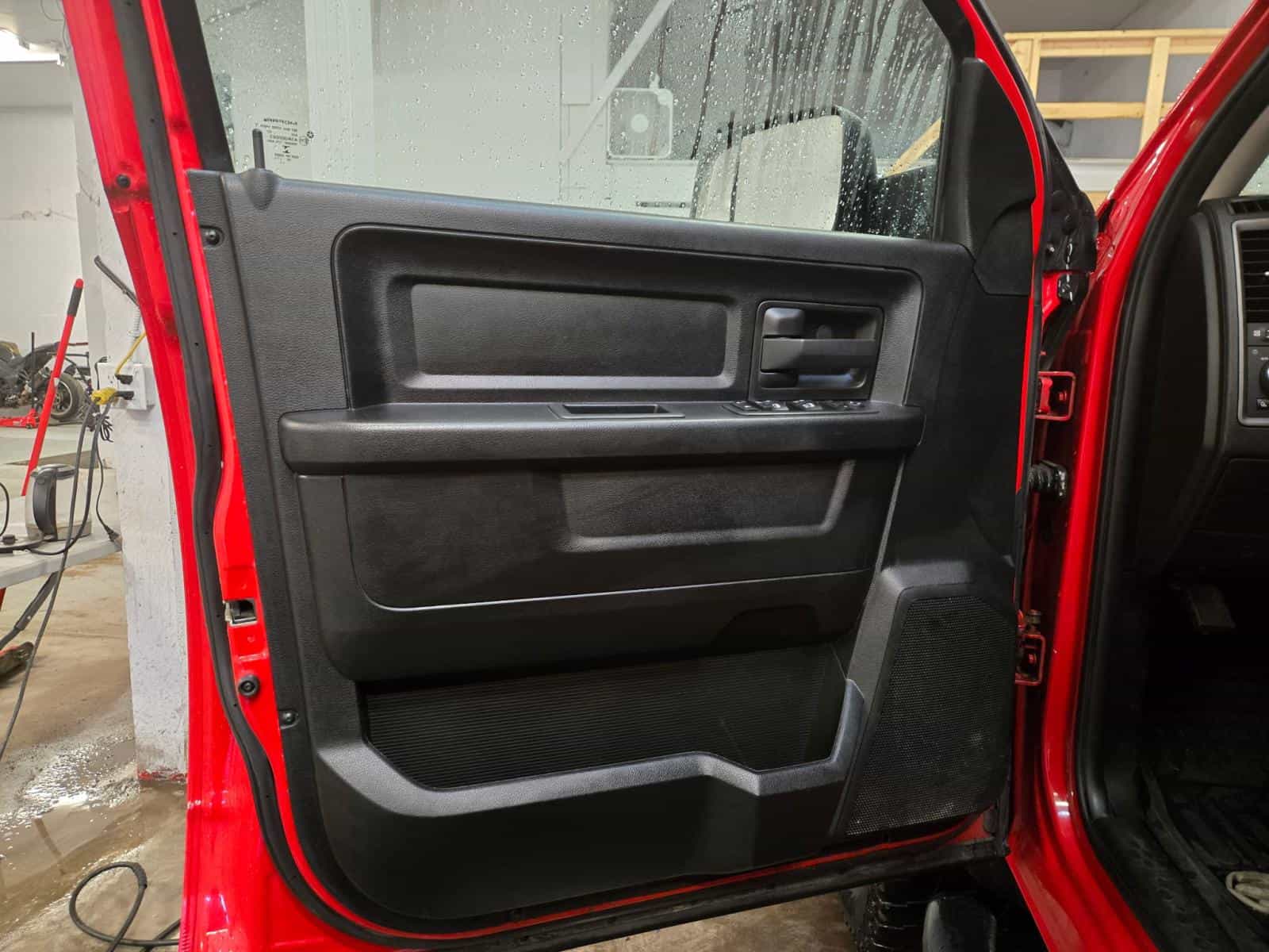 2019 RAM 1500 Classic ST - Image 9